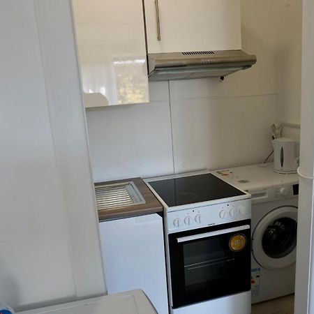 Alster Hamburg - Saniertes Und Mobliertes Apartment Mit Bad Und Kuche Dış mekan fotoğraf